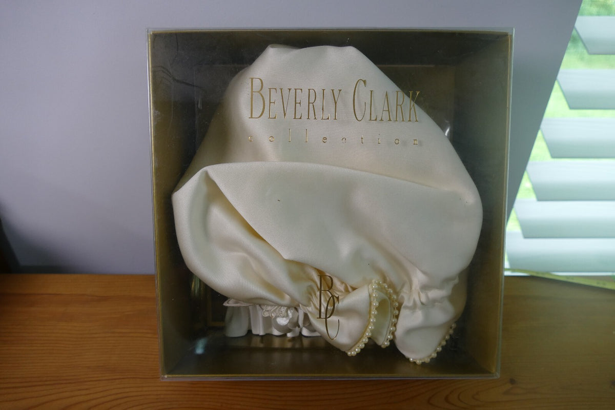 Beverly Clark Collection Bridal Satin Bonnet and Garter Set