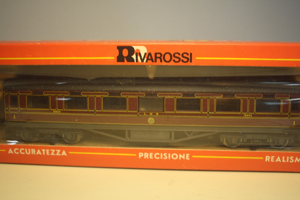 Rivarossi HO Scale Model Train Passenger Car in Original Box