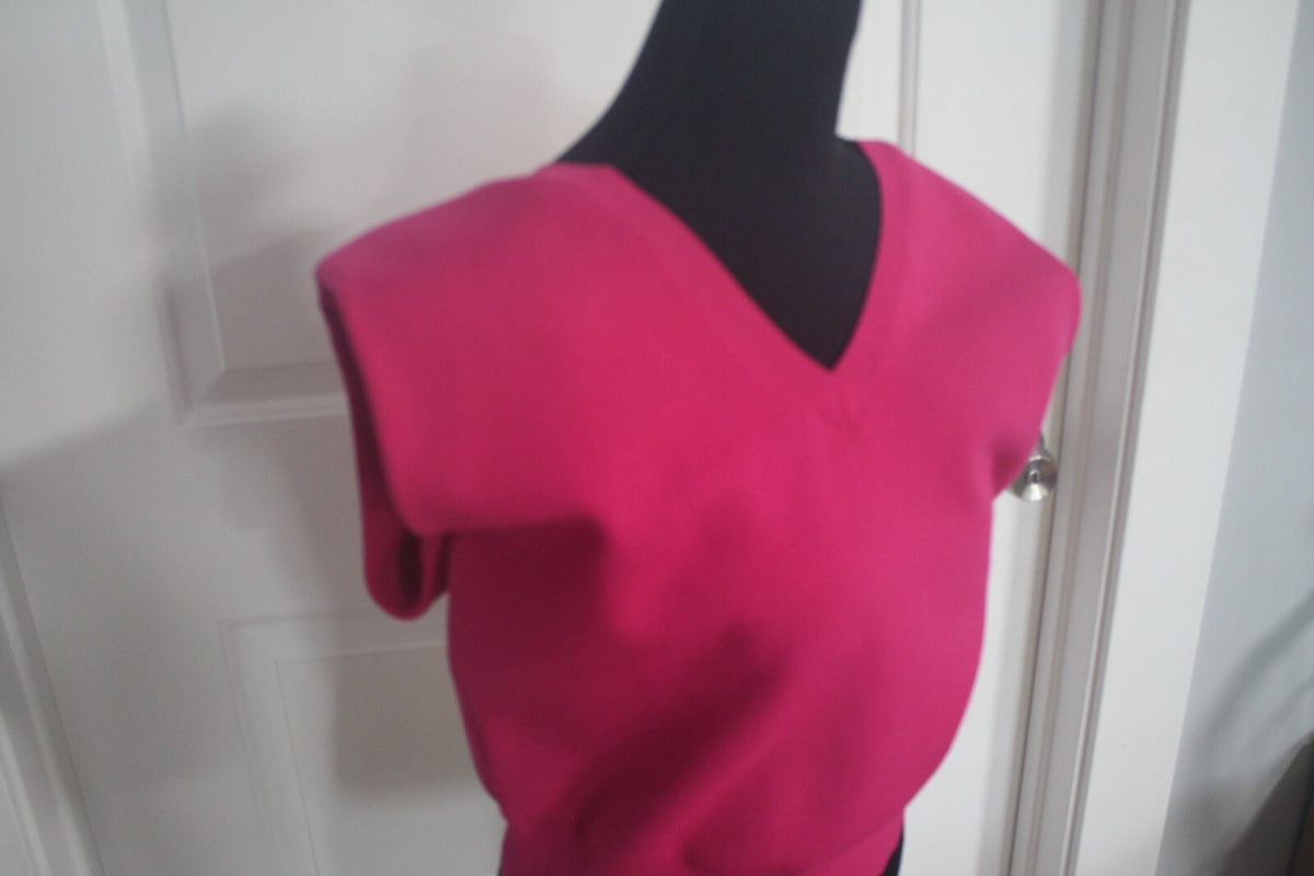 Express Bright Pink V-Neck Sleeveless Sweater Vest