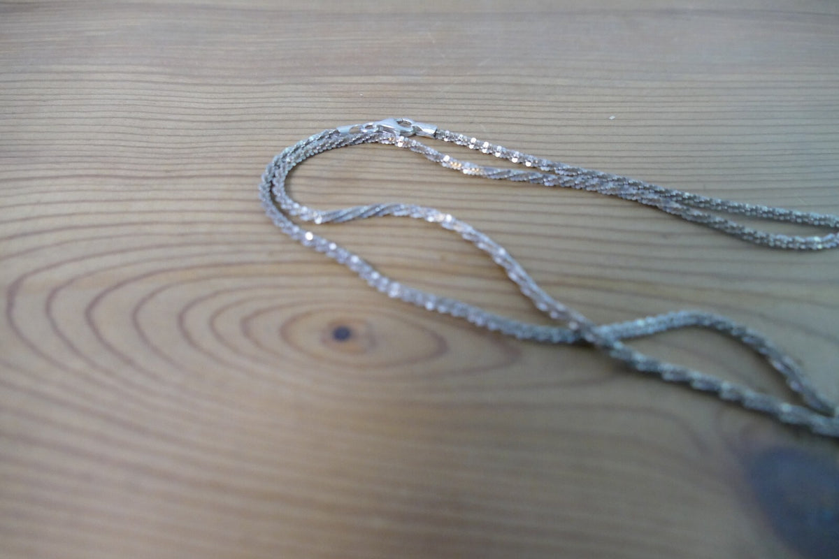 Silver Necklace Marked on Clasp Made in Italy 925