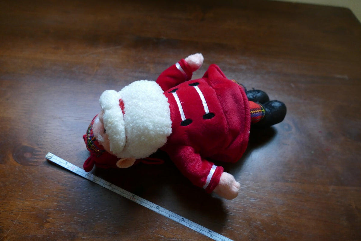 Vintage 1999 Island of Misfit Toys Santa Stuffies