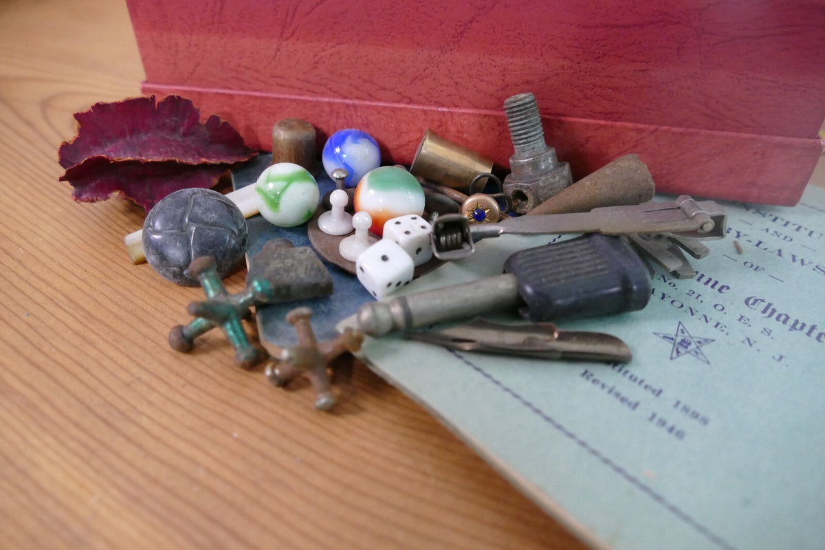 Mixed Ephemera Lot Including Vintage / Antique Jacks and Marbles