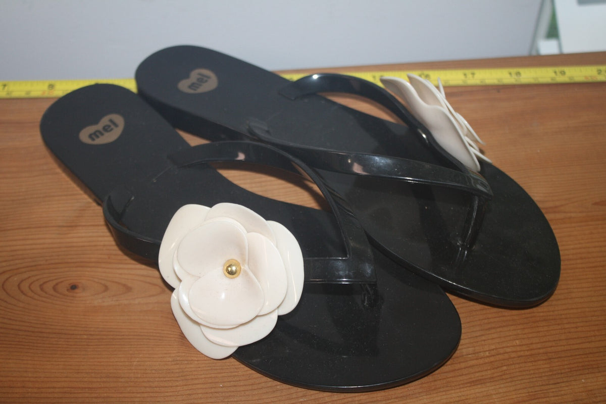 Mel by Melissa Black with White Flower Sandals size 8
