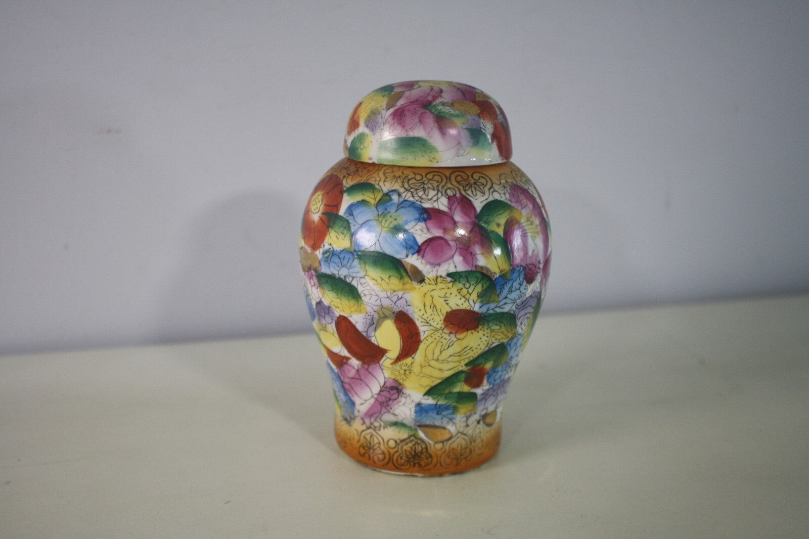 Vintage Chinese Famille Rose Ginger Jar