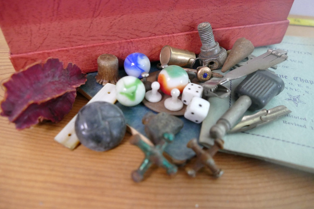 Mixed Ephemera Lot Including Vintage / Antique Jacks and Marbles