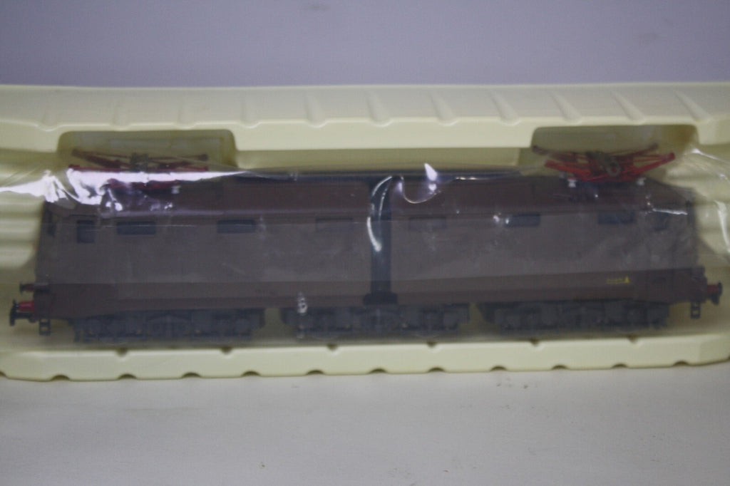 Rivarossi HO Scale Electric Locomotive Model E.636 381