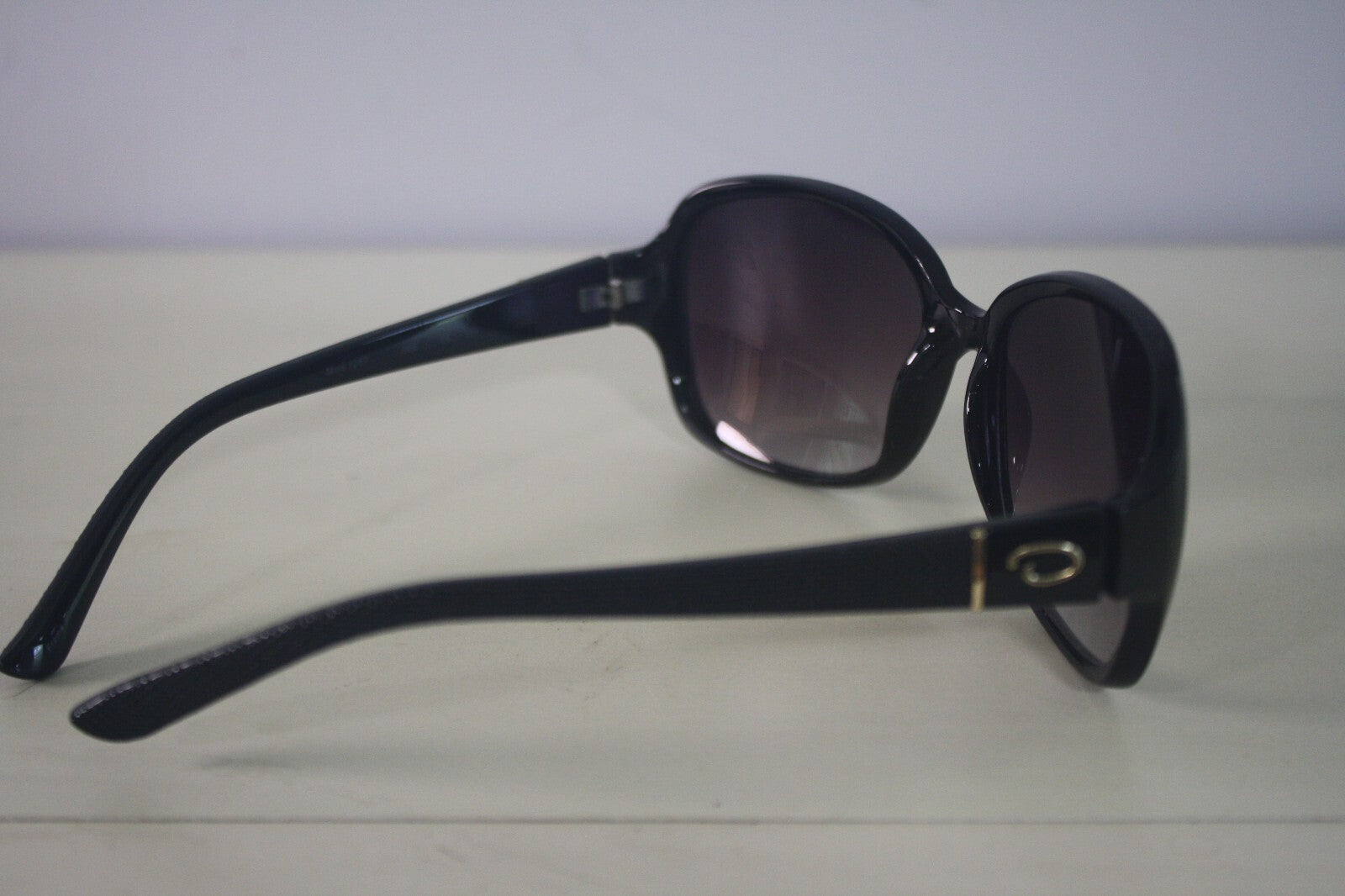 Black Oversized Sunglasses