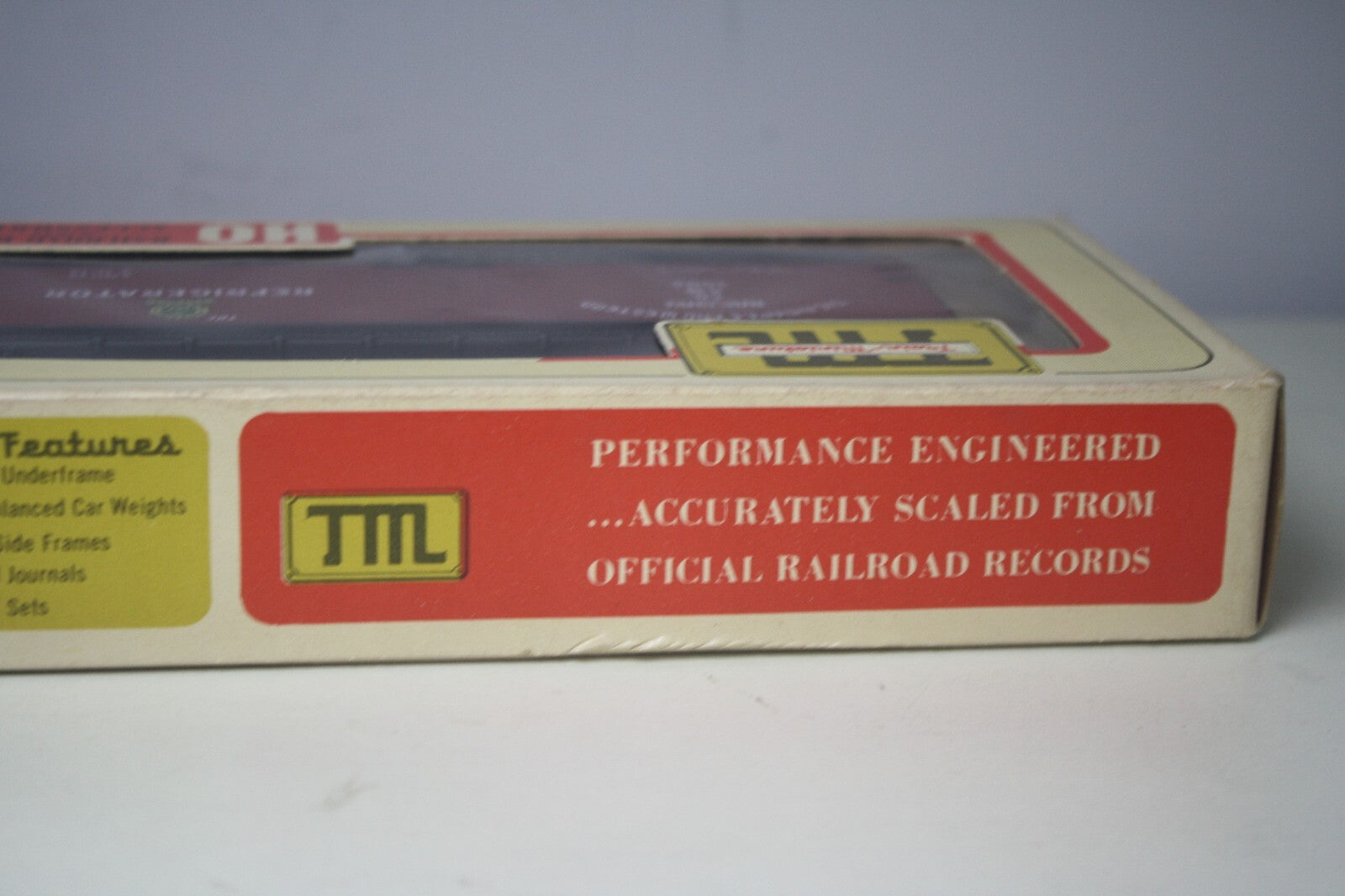 TML HO Scale A&W Railroad 40' Wood Sheathed Refrigerator Car Model
