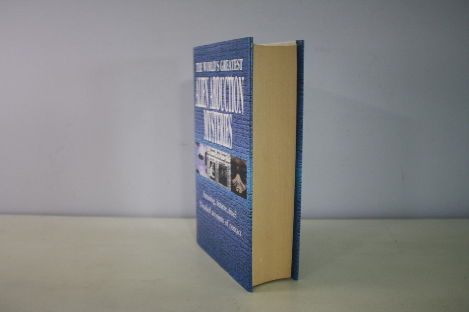 The World's Greatest Alien Abduction Mysteries Book