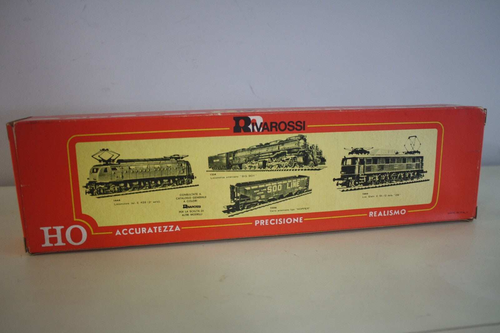 Rivarossi HO Scale Model Train Passenger Car in Original Box
