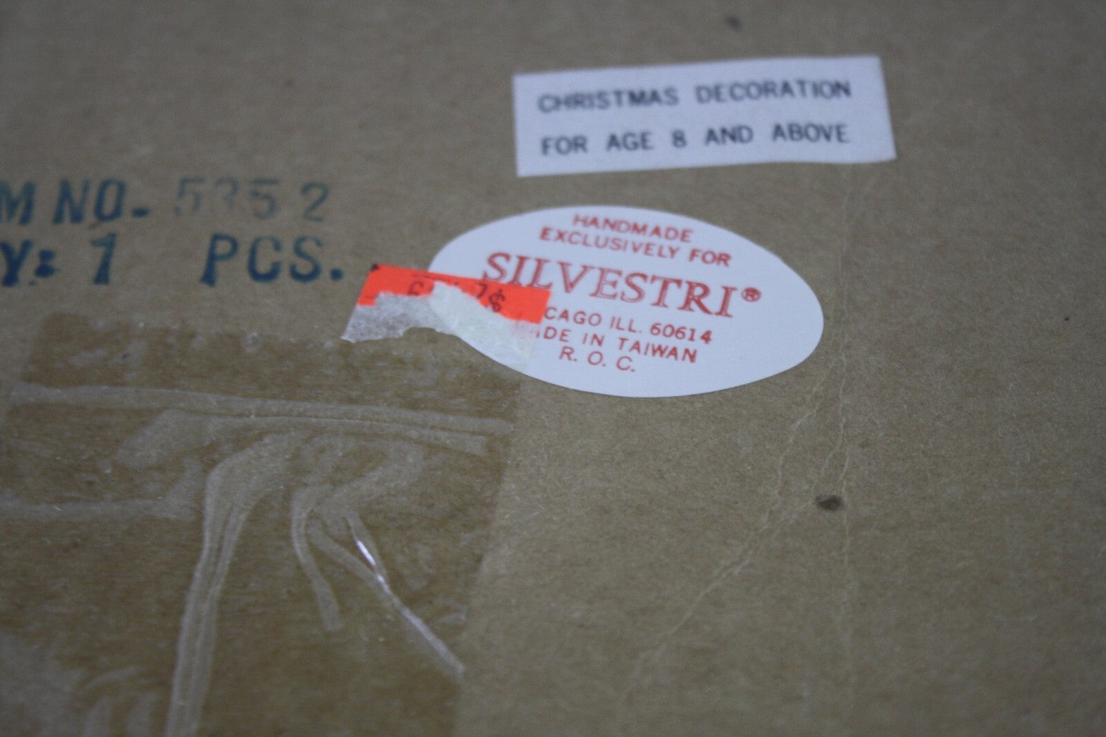 Vintage Silvestri Ceramic Santa Claus Figurine Music Box