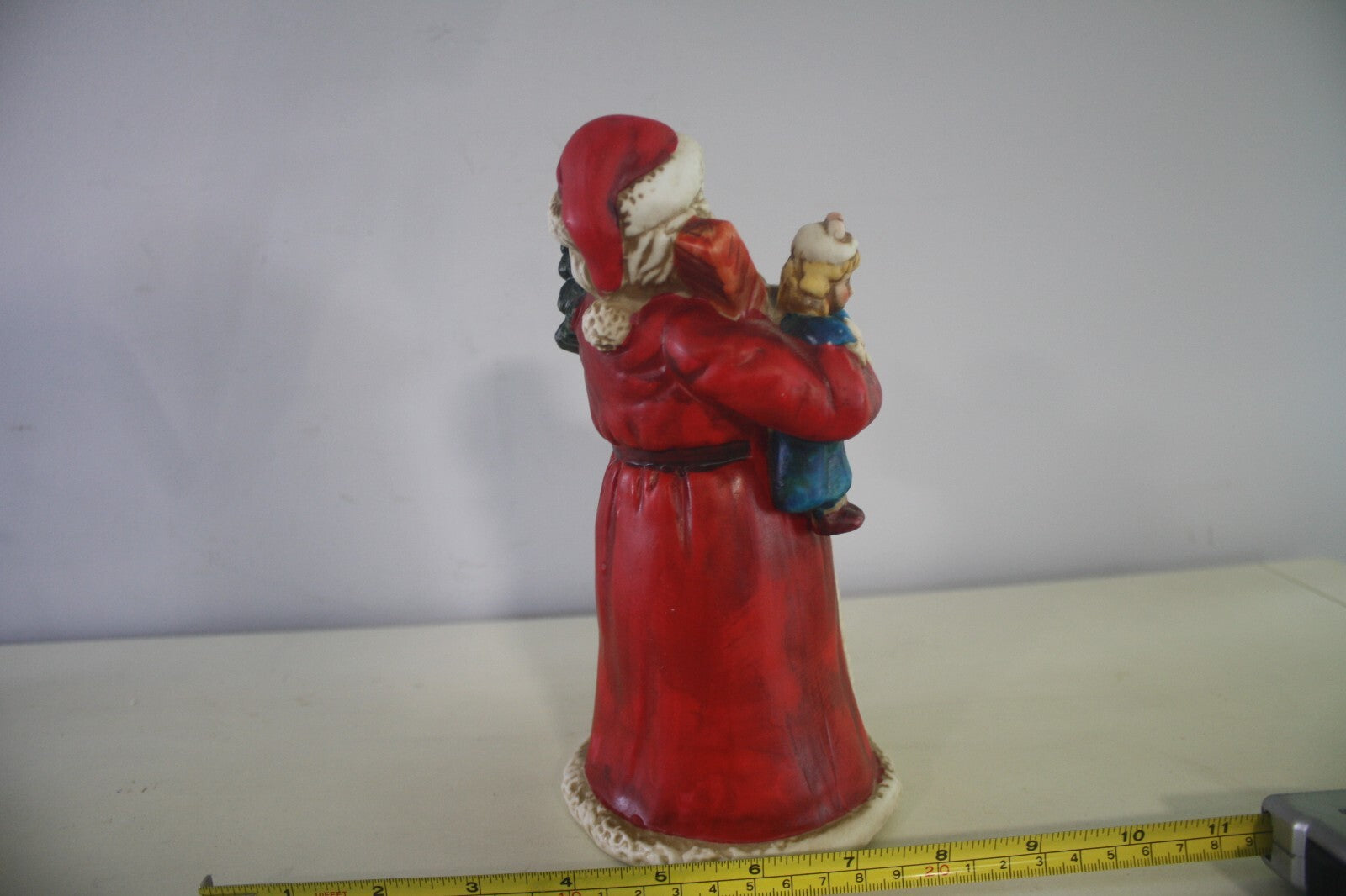 Vintage Silvestri Ceramic Santa Claus Figurine Music Box