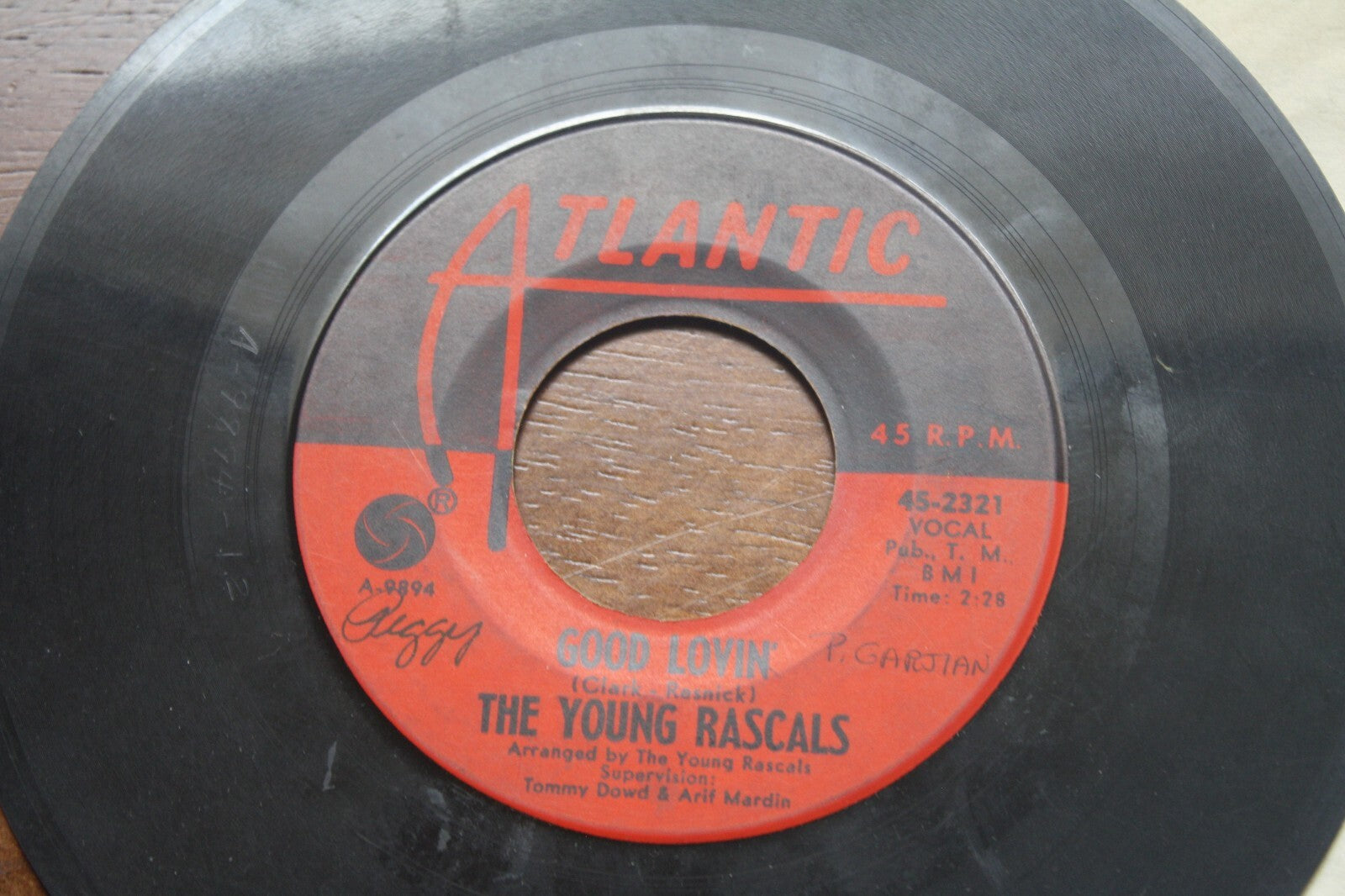 Vintage 45 RPM Vinyl Record Single by The Young Rascals - Good Lovin' / Mustang