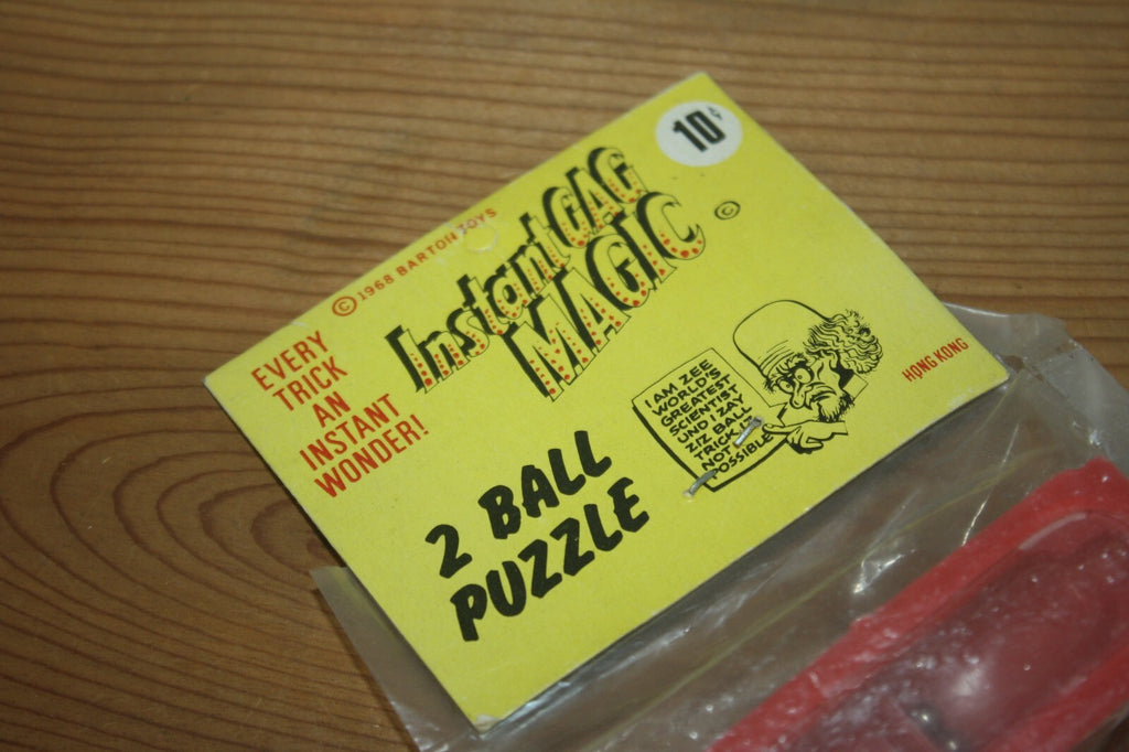 Vintage Instant Gag Magic 2 Ball Puzzle Trick Toy