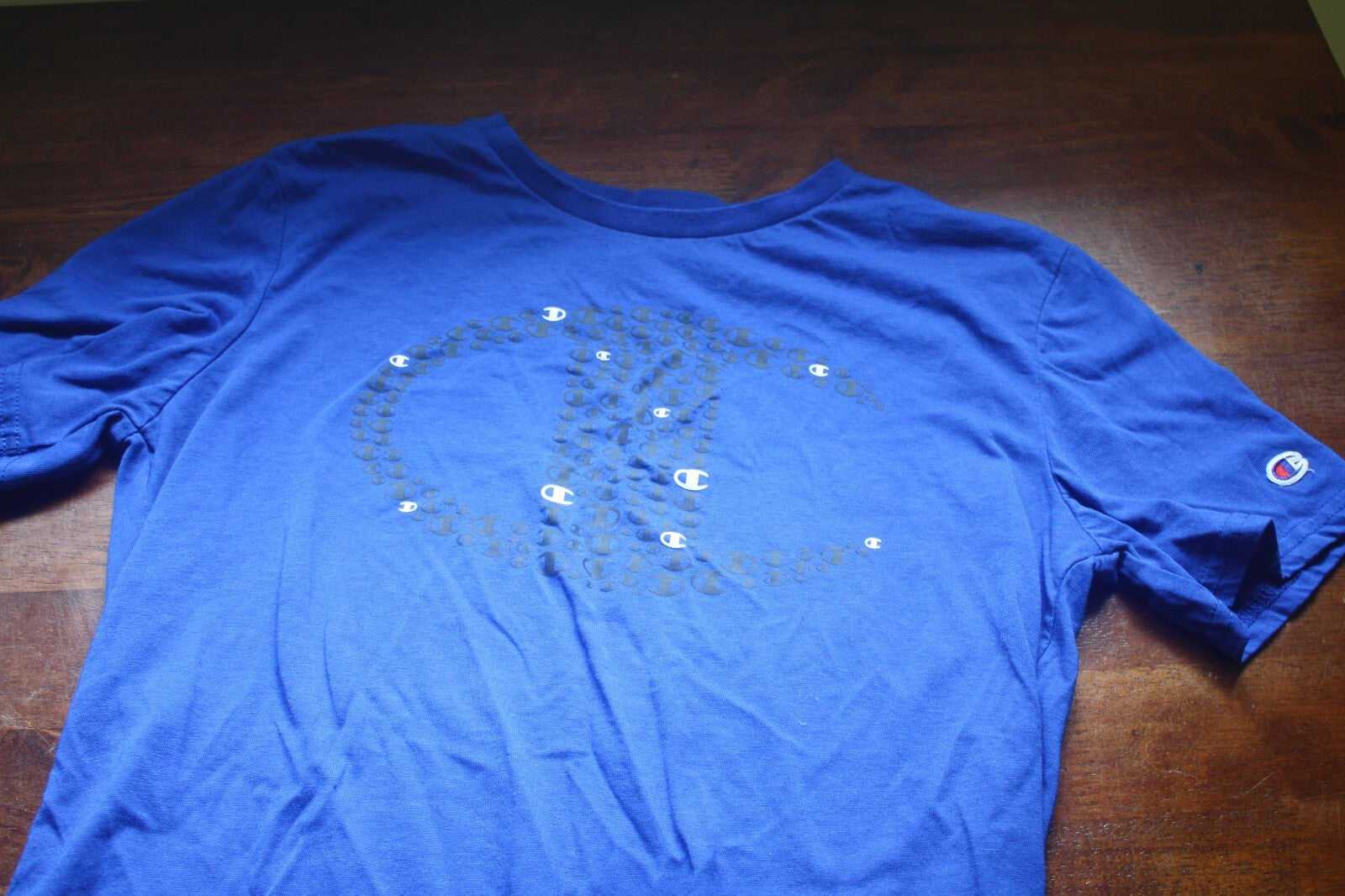 Champion Blue Logo Graphic T-Shirt Size Youth Large