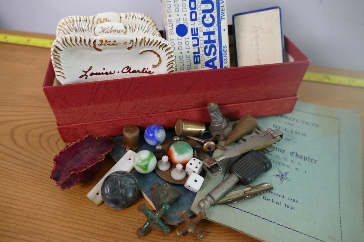 Mixed Ephemera Lot Including Vintage / Antique Jacks and Marbles