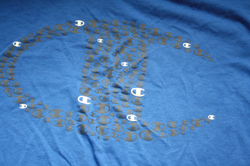 Champion Blue Logo Graphic T-Shirt Size Youth Large