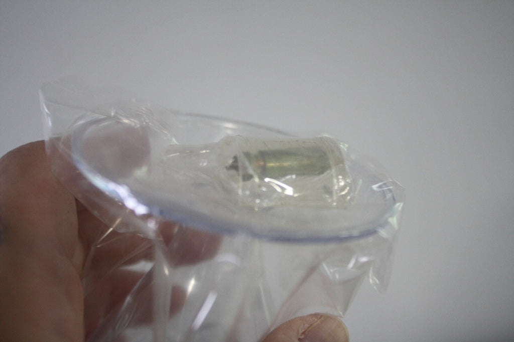 Airborne Glass Universal Plastic (PET) Bottle Model - Gimmicked Magic Trick