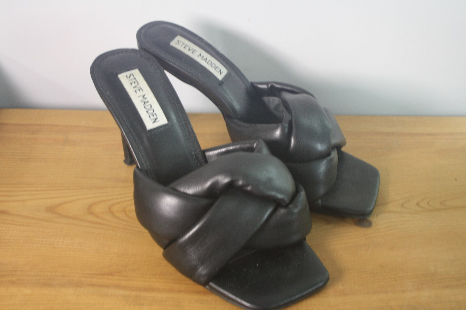 Steve Madden Black Knotted Strap High Heel Sandals Size 7M