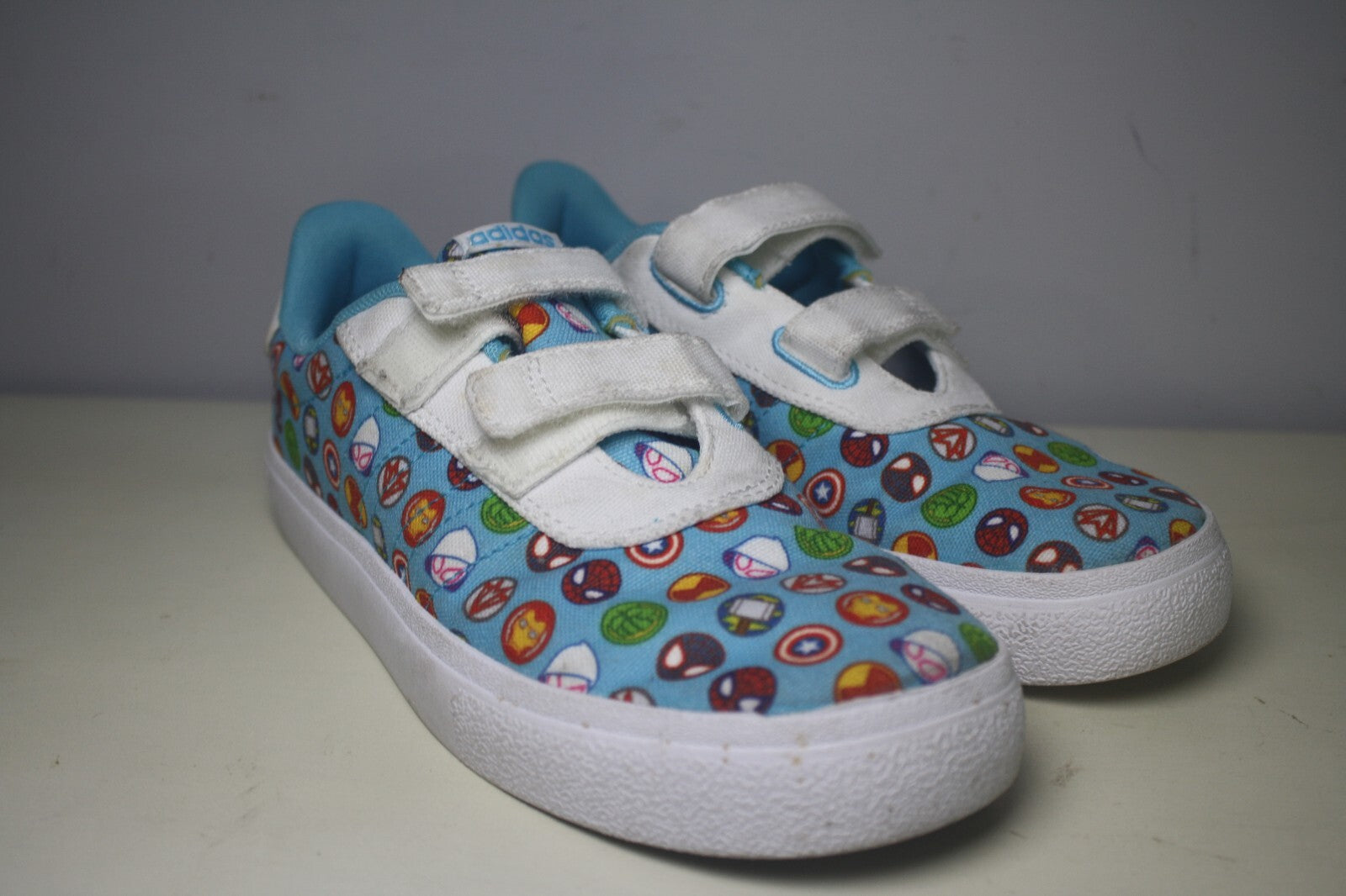 Adidas Marvel Super Hero Adventures Kids Sneakers Size 3