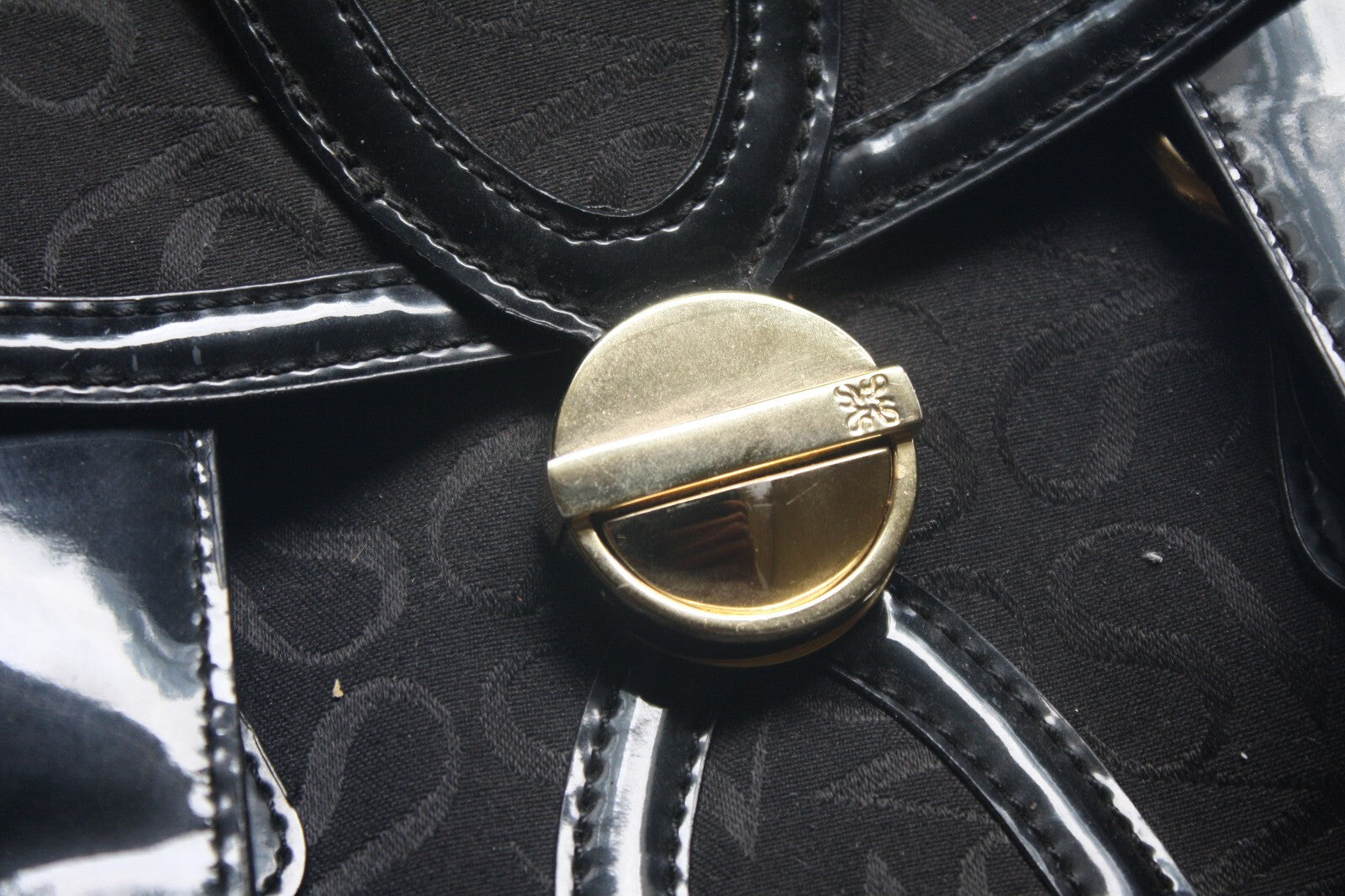 Simply Vera - Vera Wang Purse